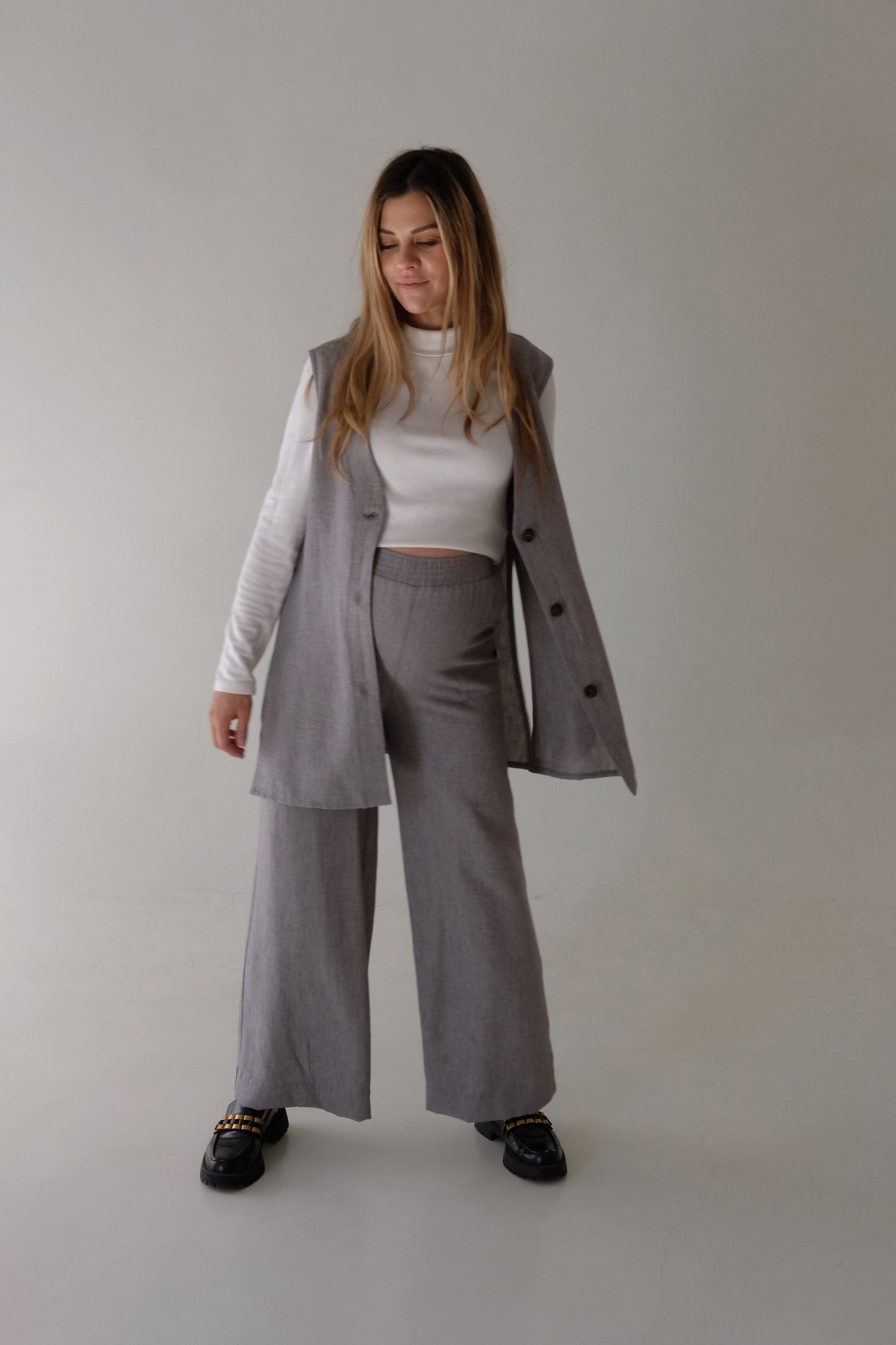 The VINNY WIDE LEG PANTS