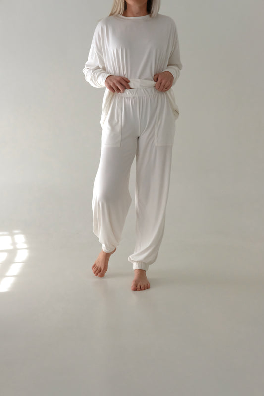 The SOFTEE BALLOON PANTS | Various Colors