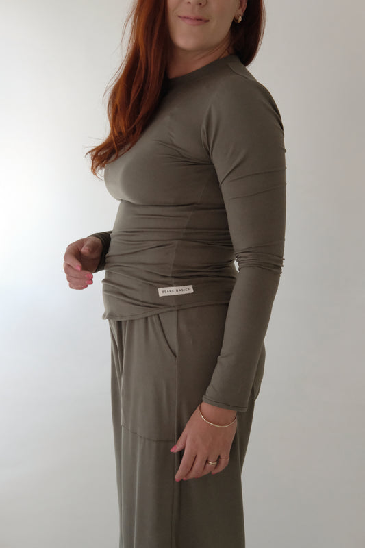 The SOFTEE FITTED TEE | Various Colors